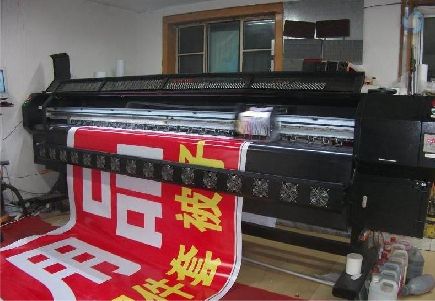 龙泉喷绘广告分辨率是多少？