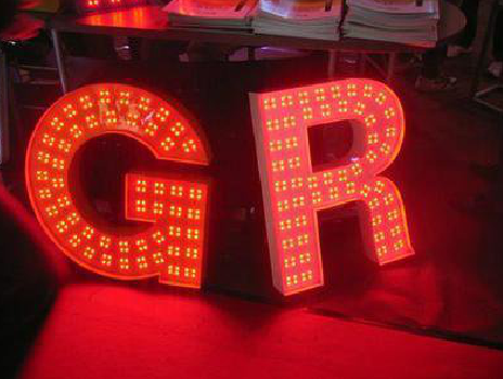 龙泉LED发光字常见的安装误区。